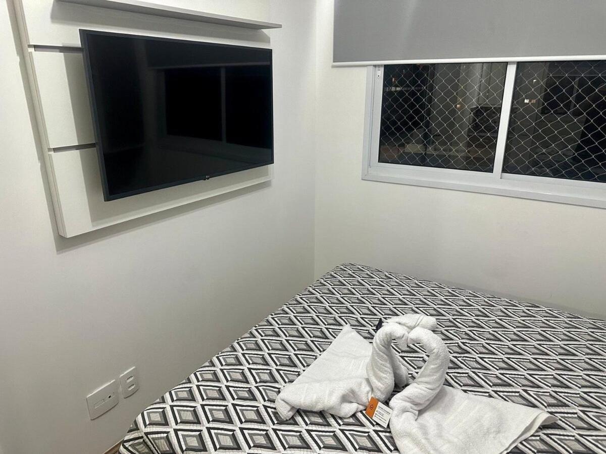 Apartamento Abundante No Bras C/piscina/metro Bras *