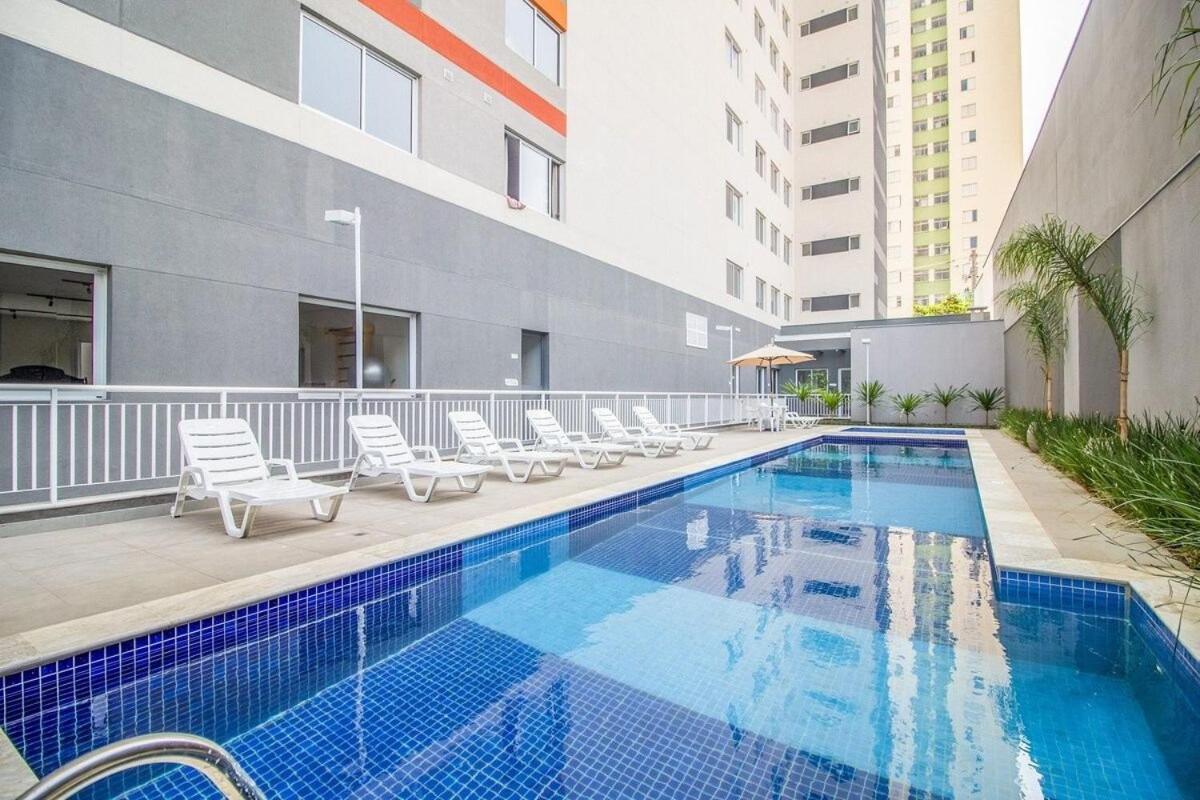 Abundante No Bras C/piscina/metro Bras São Paulo